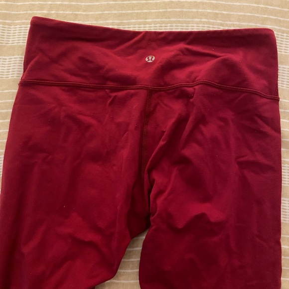 Lululemon wunder under Capri - Picture 2 of 4